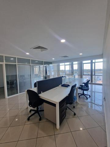 plateau bureau avec une belle vue