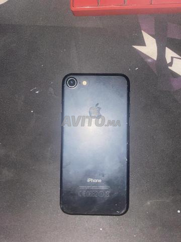 ايفون 7 حالة جيدة جدا 256/79 لم يفتح ابدا