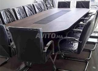 Table de réunion sur mesure prix revendeur