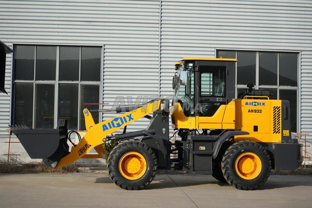 رافعة شوكية على عجلات AIMIX AM932 5.2 طن