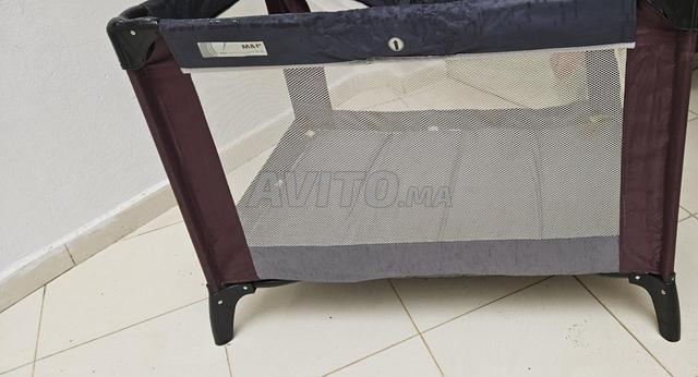 مهد متنقل للأطفال