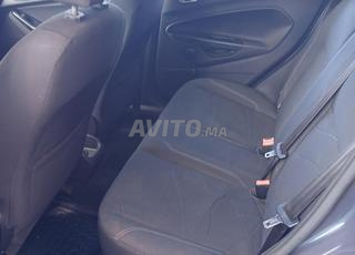 أعرض سيارتي للبيع