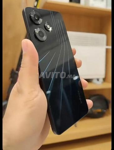 Infinix hot 30 comme neuf pour un bon petit prix - 2