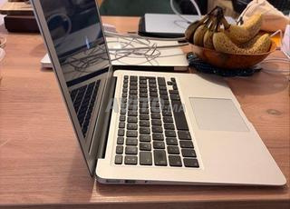MacBook Air i5 8Go