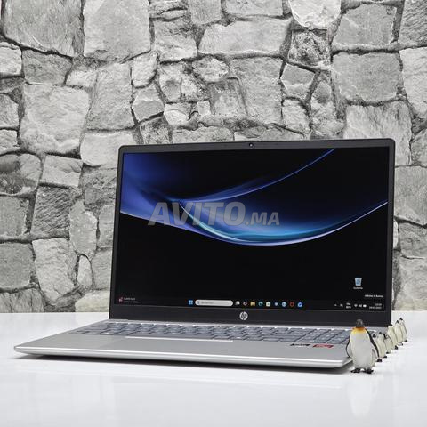 HP Laptop 15 / Ryzen 5 7520U / 16 جيجابايت RAM