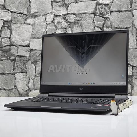 HP VICTUS 15 / Ryzen 5 5600H / RX6500M 4 Go VRAM