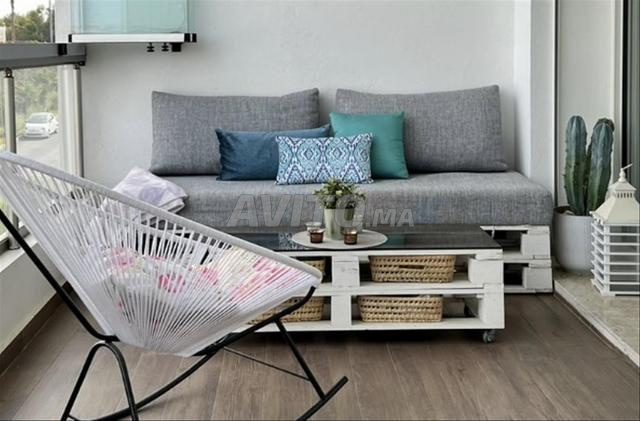 صالون من منصات نقالة - حالة جيدة جدا