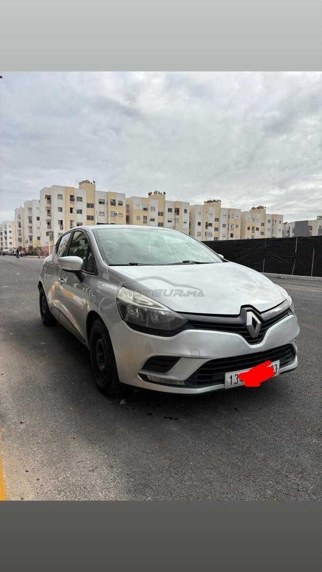 رينو كليو بنزين يدوي 2019 في أكادير