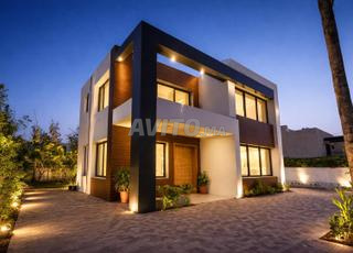 Nouveau Plateau de Bureau Moderne à Louer