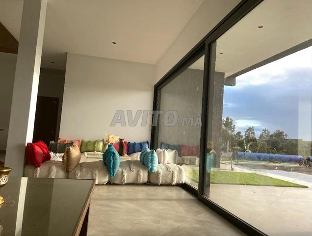 مزرعة فاخرة موثقة على مساحة 1.4 هكتار - بنسليمان