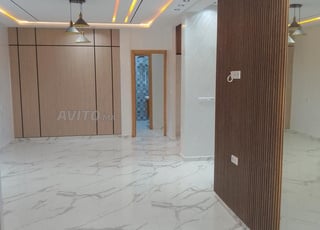 1ère escaliers privatives 126m