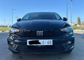 Fiat Tipo à vendre modèle 2023 boîte automatique