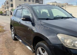 تويوتا RAV 4 بحالة جيدة جميع الإضافات جديد