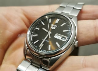 SEIKO 5 SPORT AUTOMATIC ORIGINAL ROYAL BROWN DIAL
