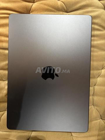 ماك بوك برو M4 - 14 بوصة - 1 تيرابايت - 48 جيجابايت رام
