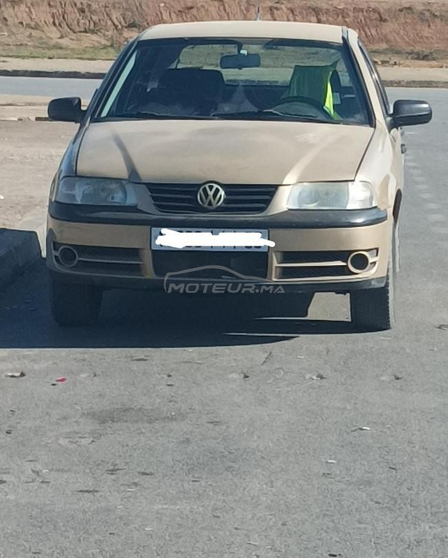 Volkswagen Gol Essence Manuelle 2004 à Salé