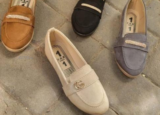 Chaussures pour femmes en gros, minimum 50