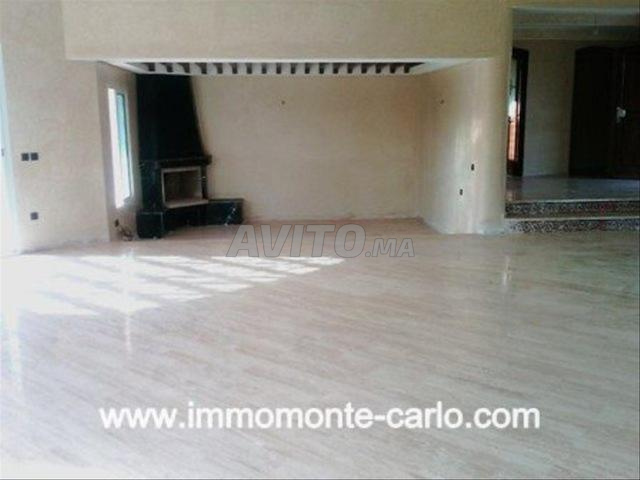 Villa d’architecte avec piscine à Souissi - 2