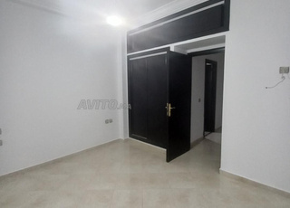 Appartement à louer spécial fonctionnaires du secteur public et privé mariés Jirrari