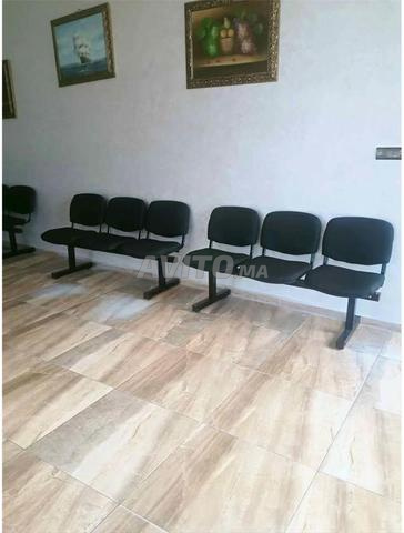 Chaise ISO – Confort et qualité pour bureau ou salle