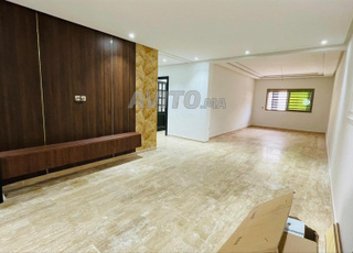 Très bel appartement rénové et bien placé