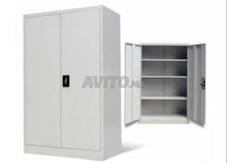 خزانة معدنية عالية ♻️​🔋​