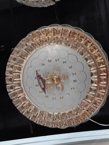 ثريا LED عصرية بلمسة فخامة