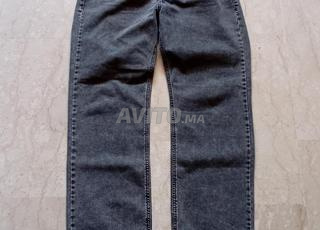 Jean Exsist، قصة فضفاضة مستقيمة، رمادي غامق