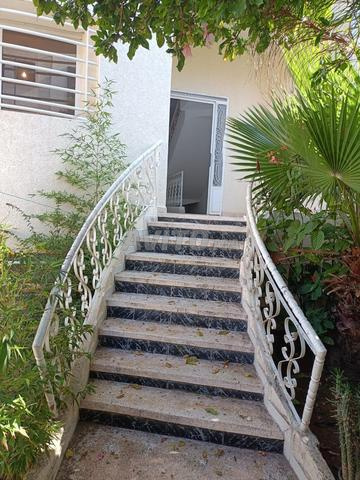 فيلا ساحرة 360م2 الإسماعيلية القنيطرة