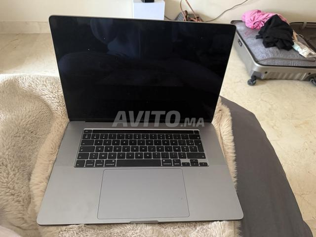 ماك بوك برو 16 بوصة 1 تيرابايت