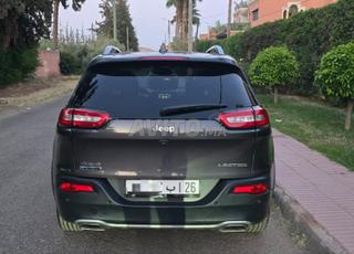 جيب شيروكي ليمتد أوتوماتيك