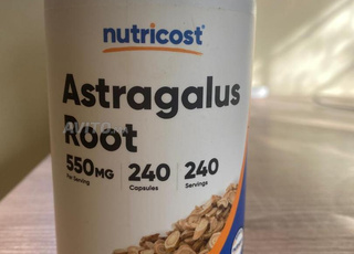 Nutricost Racine d'astragale 550mg 240caps 05/2027