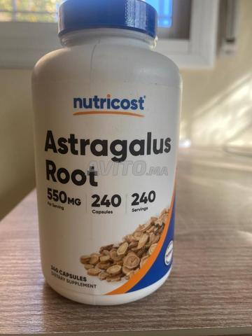 Nutricost جذر استراغالوس 550 ملغ 240 كبسولة 05/2027