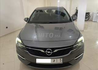 Opel Astra Diesel Manuelle 2022 à Rabat
