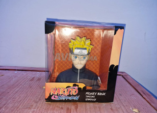 tirelire naruto shippuden comme neuf