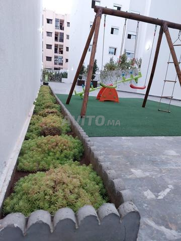 متوفر
