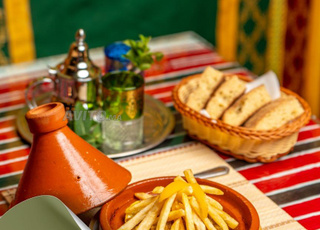 magasin commercial au centre ville de bouznika