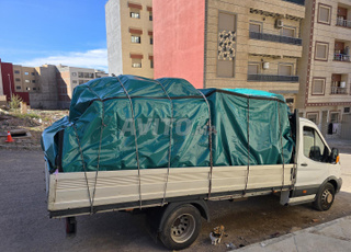 Ford Transit - Table