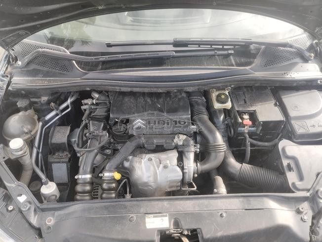 Citroën c4 en très bon état 