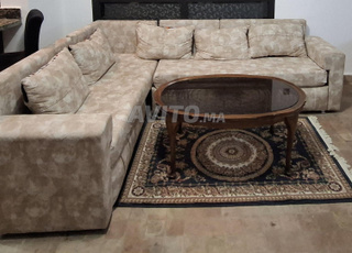 صالون في حالة جيدة