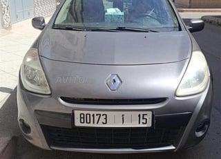 Renault Clio Diesel Manuelle 2011 à Oujda