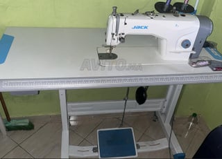 Machine à coudre industrielle Jack F3