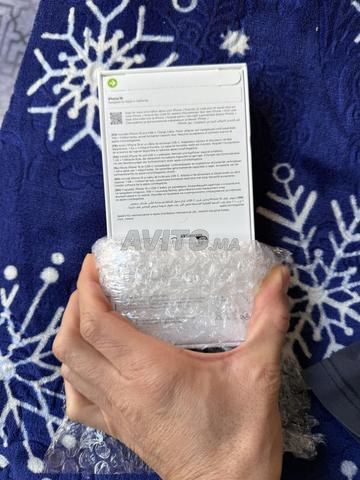 Iphone 16 vert neuf jamais ouvert garantie 2 ans - 2