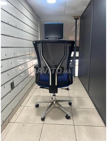 كرسي مكتب Steelcase Strafor أسود عرض ترويجي A