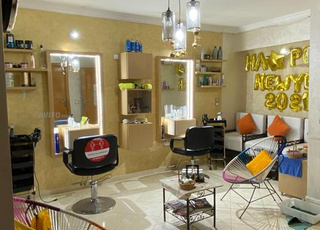 Matériel salon coiffure femme
