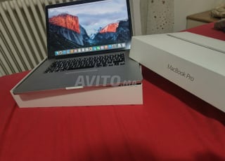 MacBook Pro 2015 15inch i7 256ssd /16ram