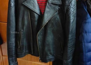 Veste en cuir taille M