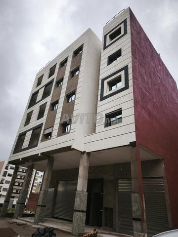Magasin 86m avec entrepôt 36m - 2