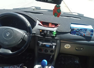 Renault Symbol Essence Manuelle 2011 à Agadir