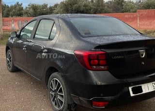 Dacia Logan Diesel Manuelle 2018 à Béni Mellal